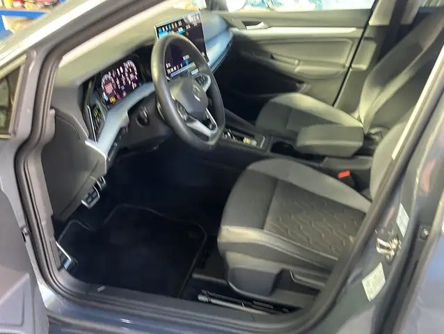 Volkswagen Golf view 7