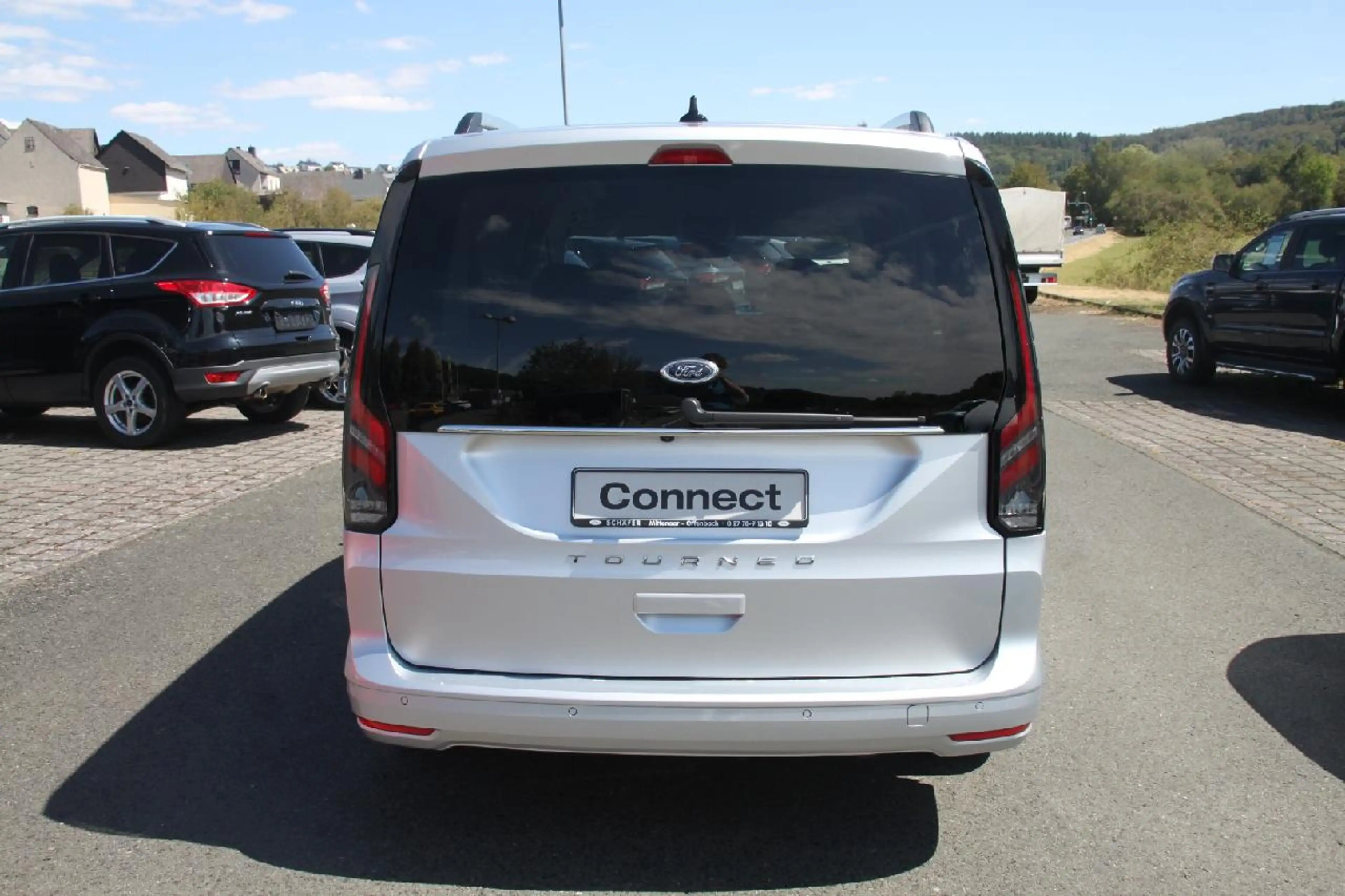 Ford Grand Tourneo Titanium+LED+RFK+KLIMA+LMF+NAVI+AHK+ — photo 6