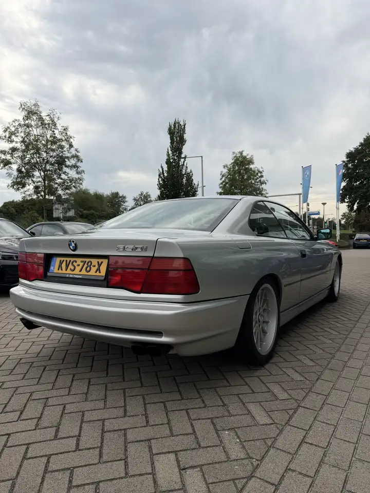 BMW 850 Ci, foto 3
