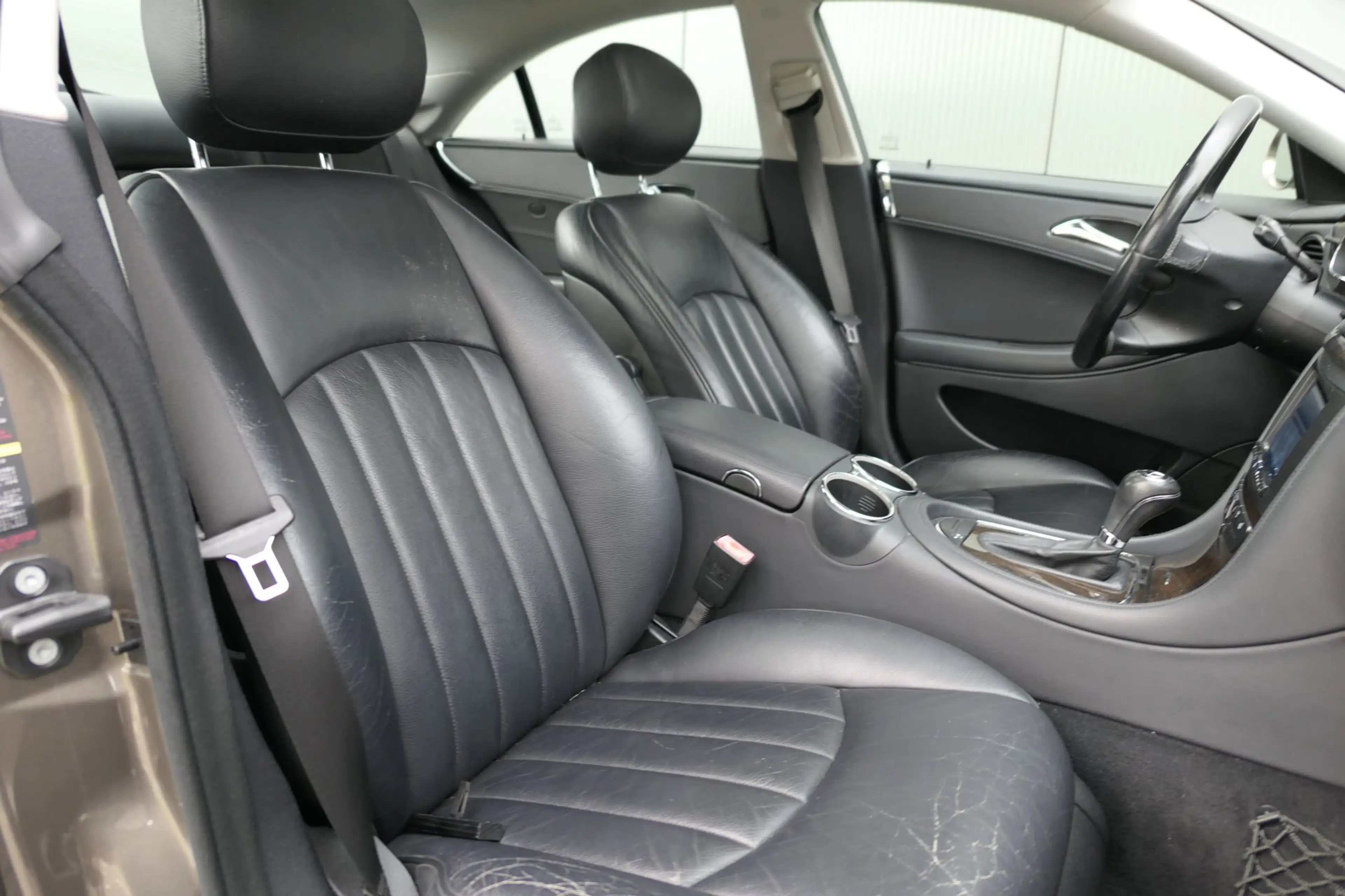 Mercedes-Benz CLS 350 CGI Facelift Youngtimer Carplay Schuifdak Leder — photo 10