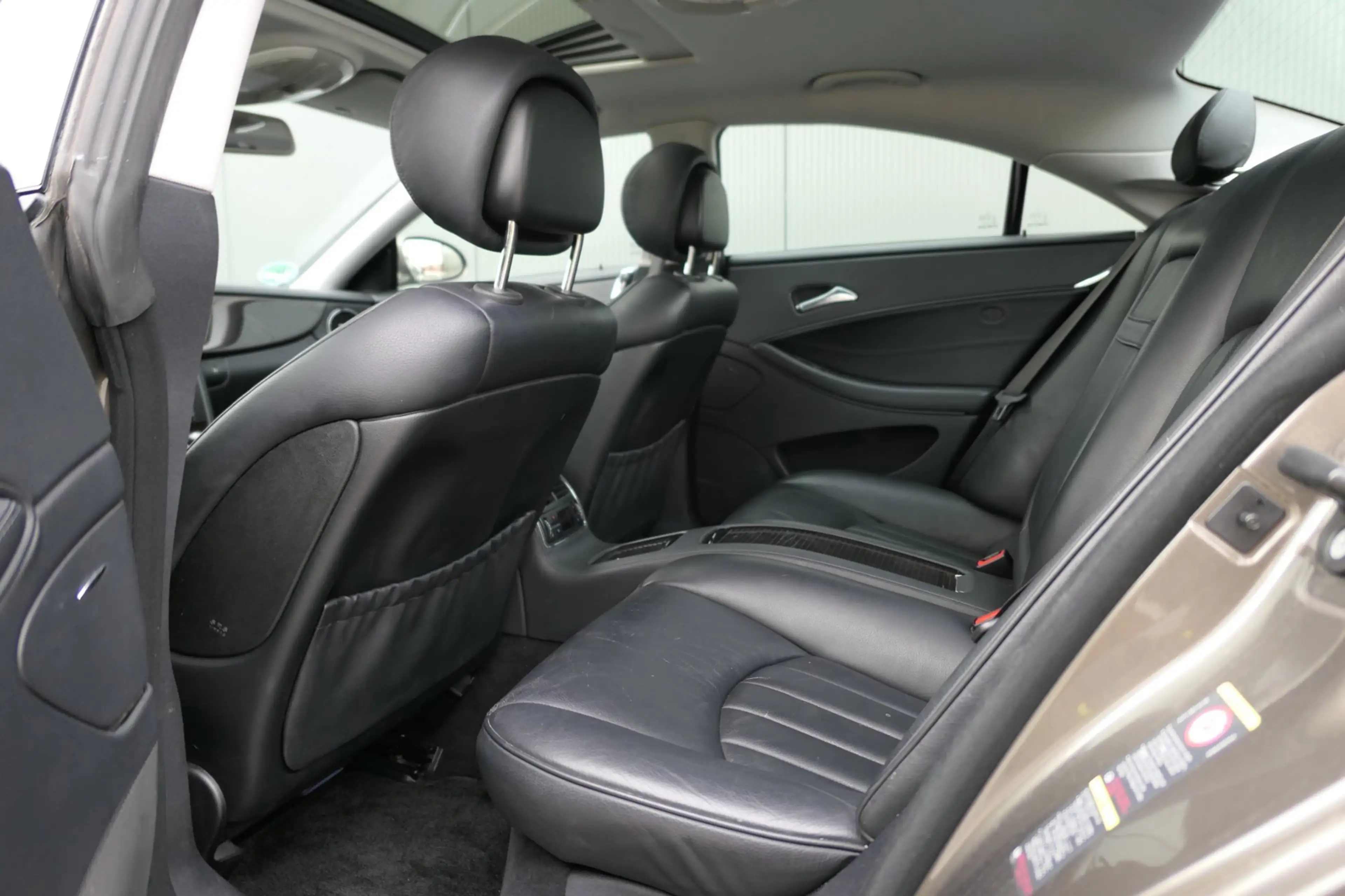 Mercedes-Benz CLS 350 CGI Facelift Youngtimer Carplay Schuifdak Leder — photo 12