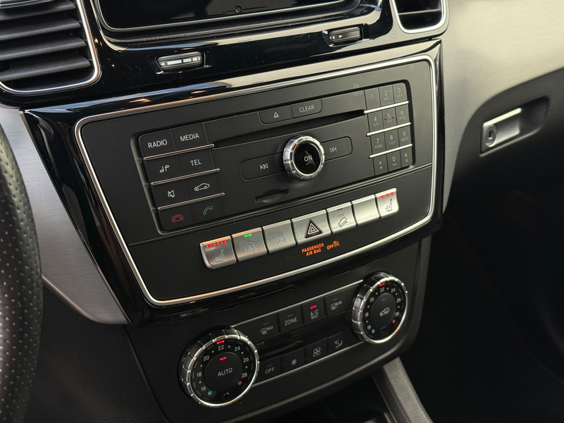 Mercedes-Benz GLE 250 GLE 250 d 4Matic *AHK*RFK* — photo 11