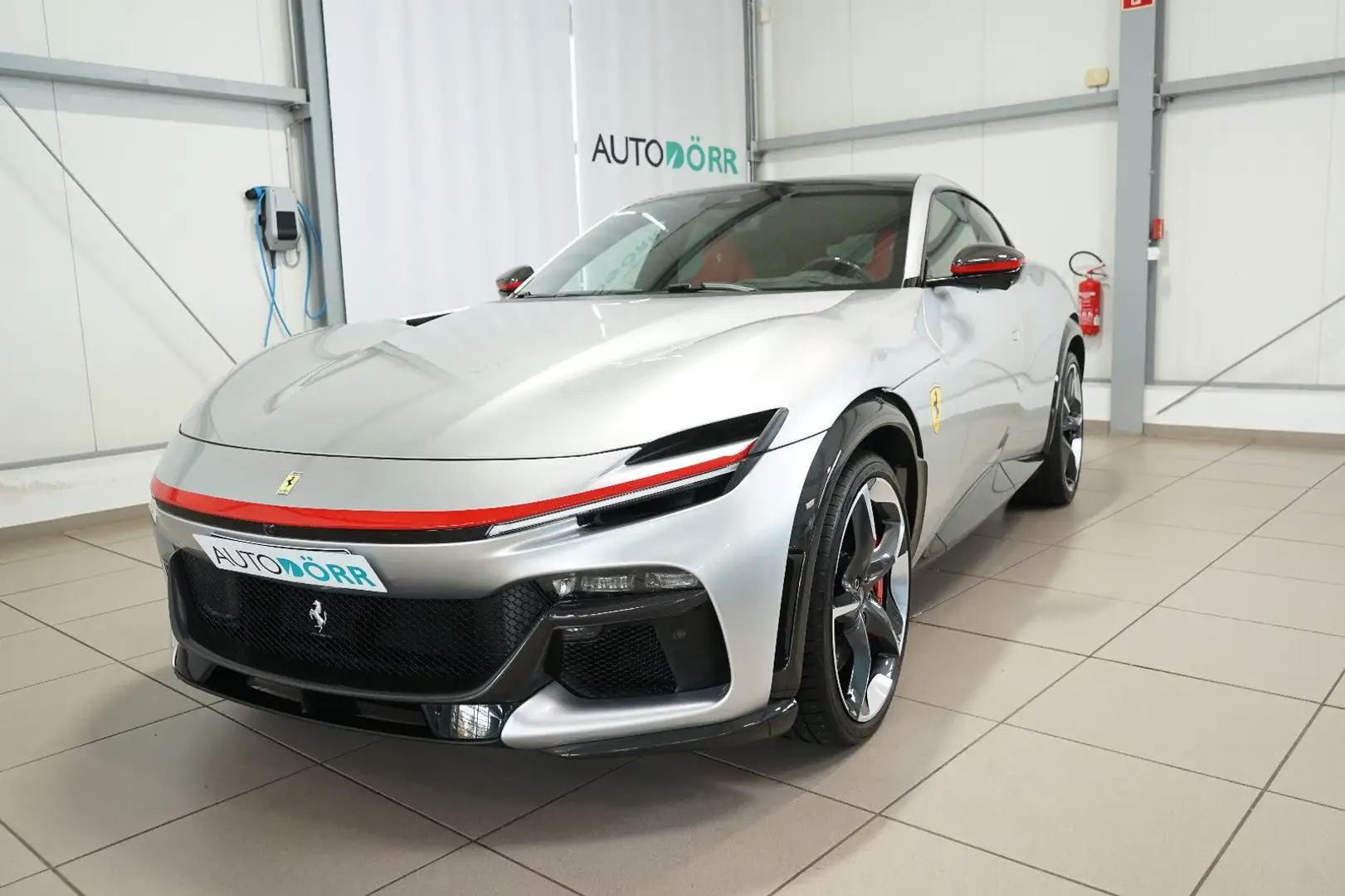 Ferrari Purosangue Carbon+Pano+Massage+Carplay+HUD+360° Silber - 1