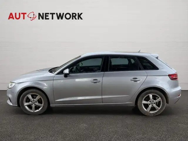 Audi A3 view 6