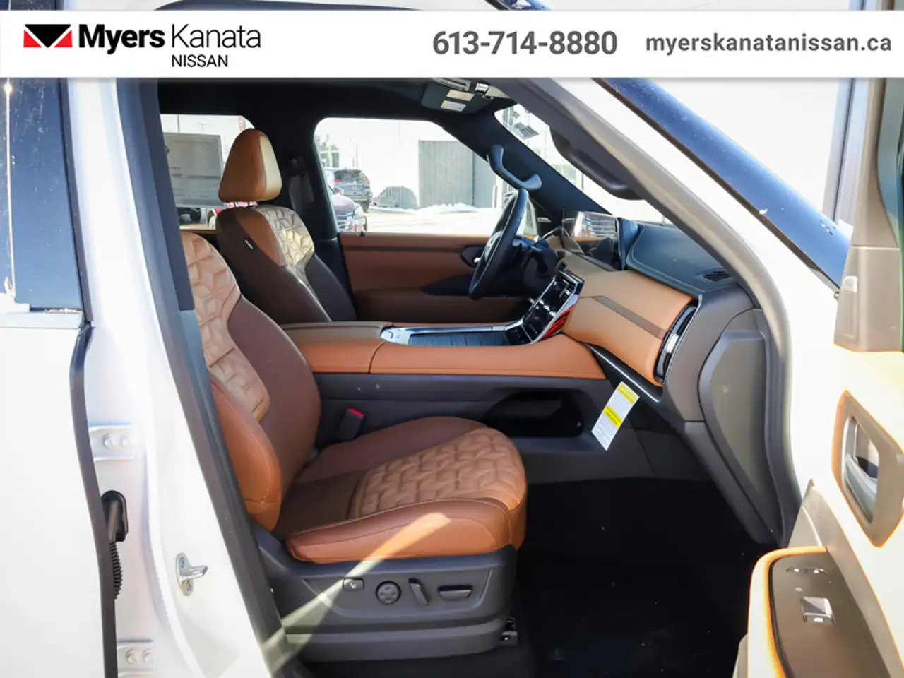 Nissan Armada снимка Nissan Armada