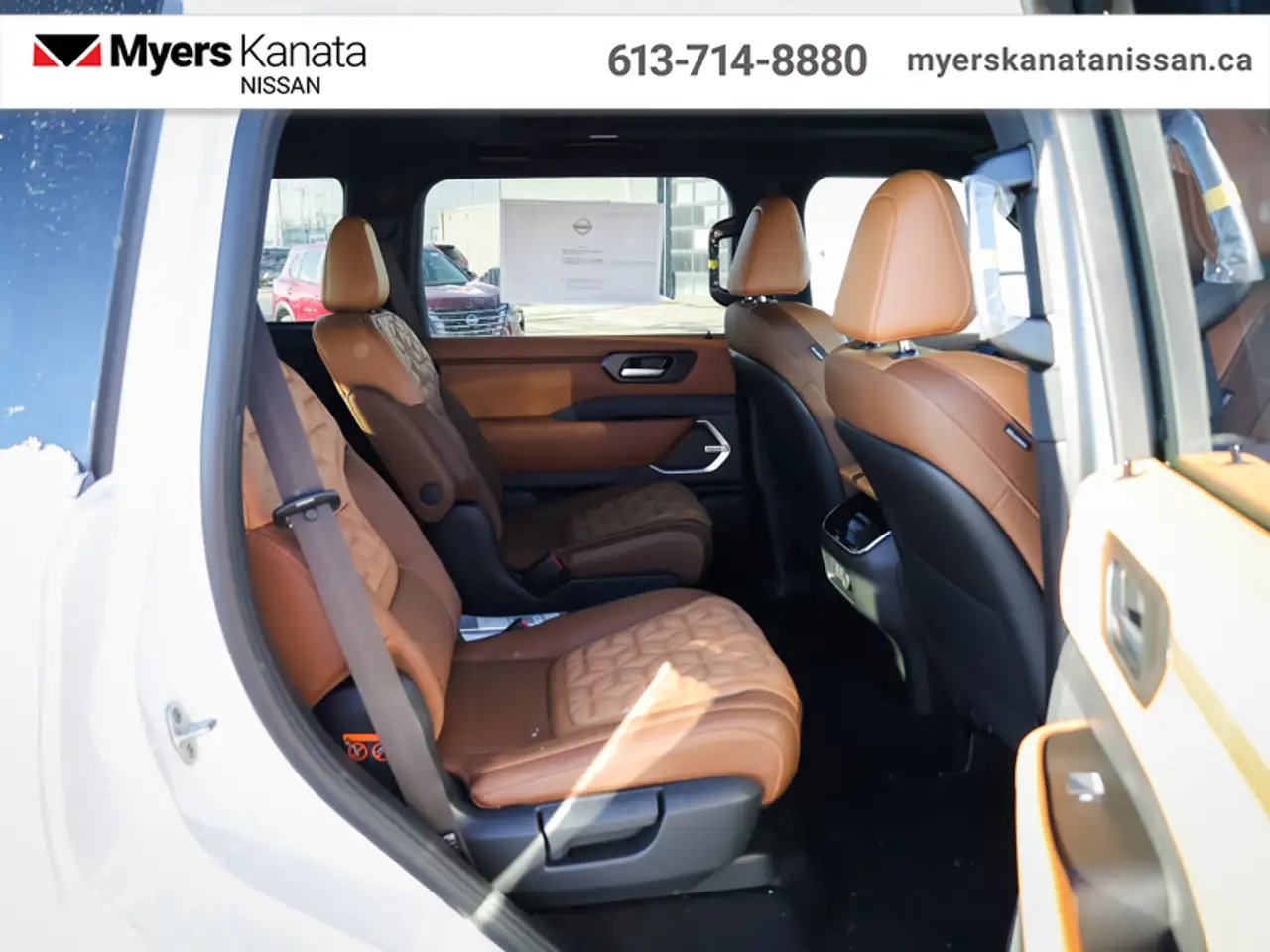 Nissan Armada снимка Nissan Armada