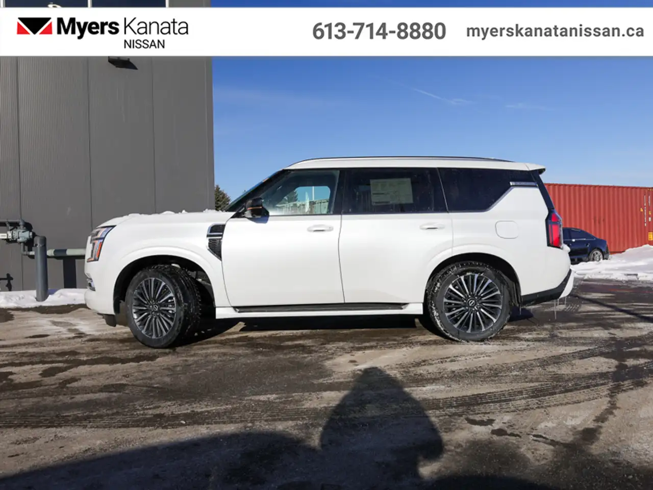 Nissan Armada снимка Nissan Armada
