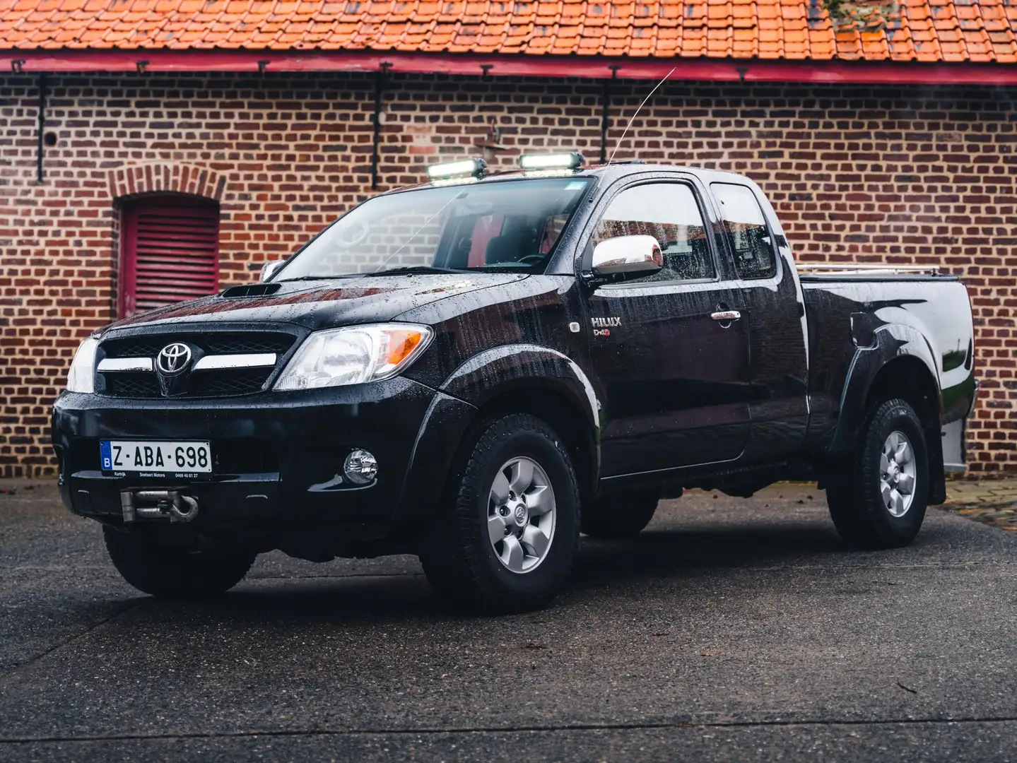 Toyota Hilux HiLux 4x4 Extra Cab Noir - 1
