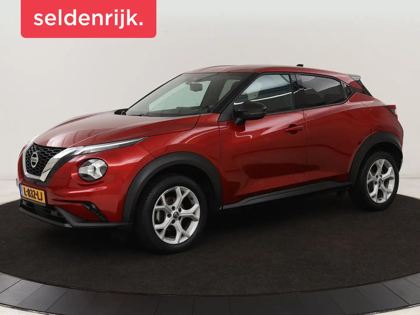 Nissan Juke 1.0 DIG-T N-Connecta | Carplay | Keyless | Navigat Rood - 1