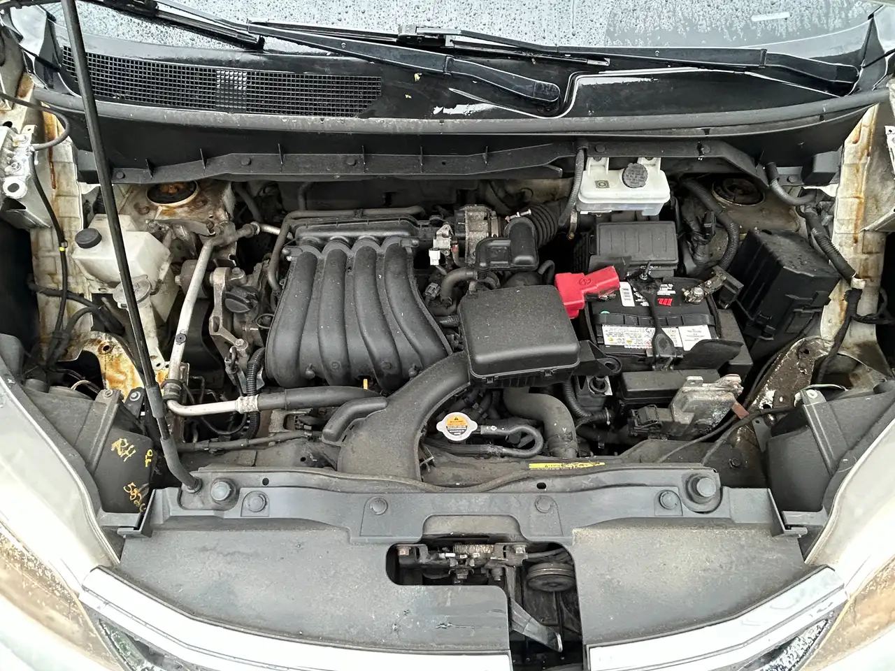 Nissan NV200 снимка Nissan NV200