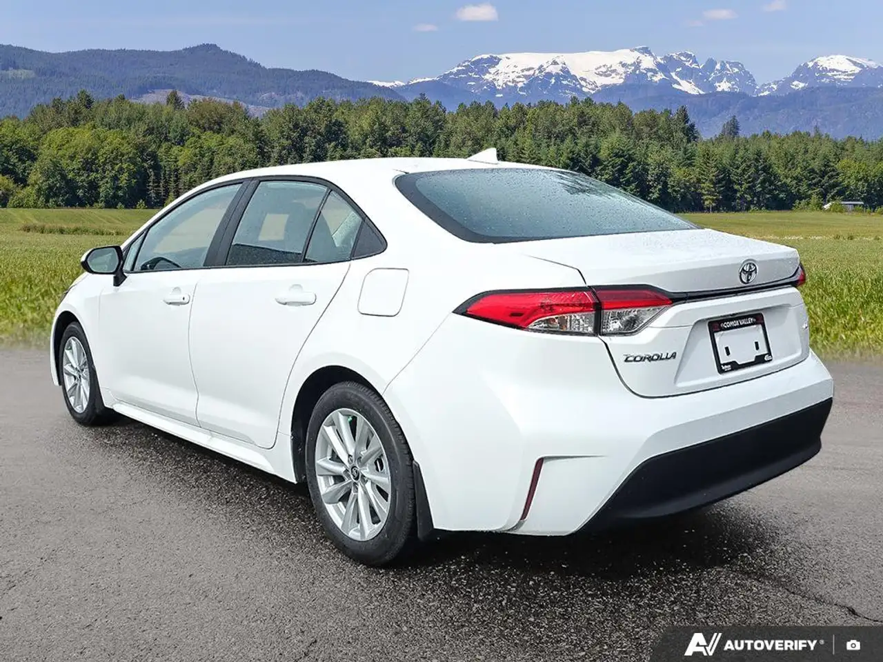 Toyota Corolla снимка Toyota Corolla
