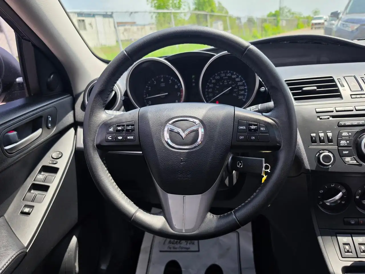 Mazda 3 photo Mazda 3