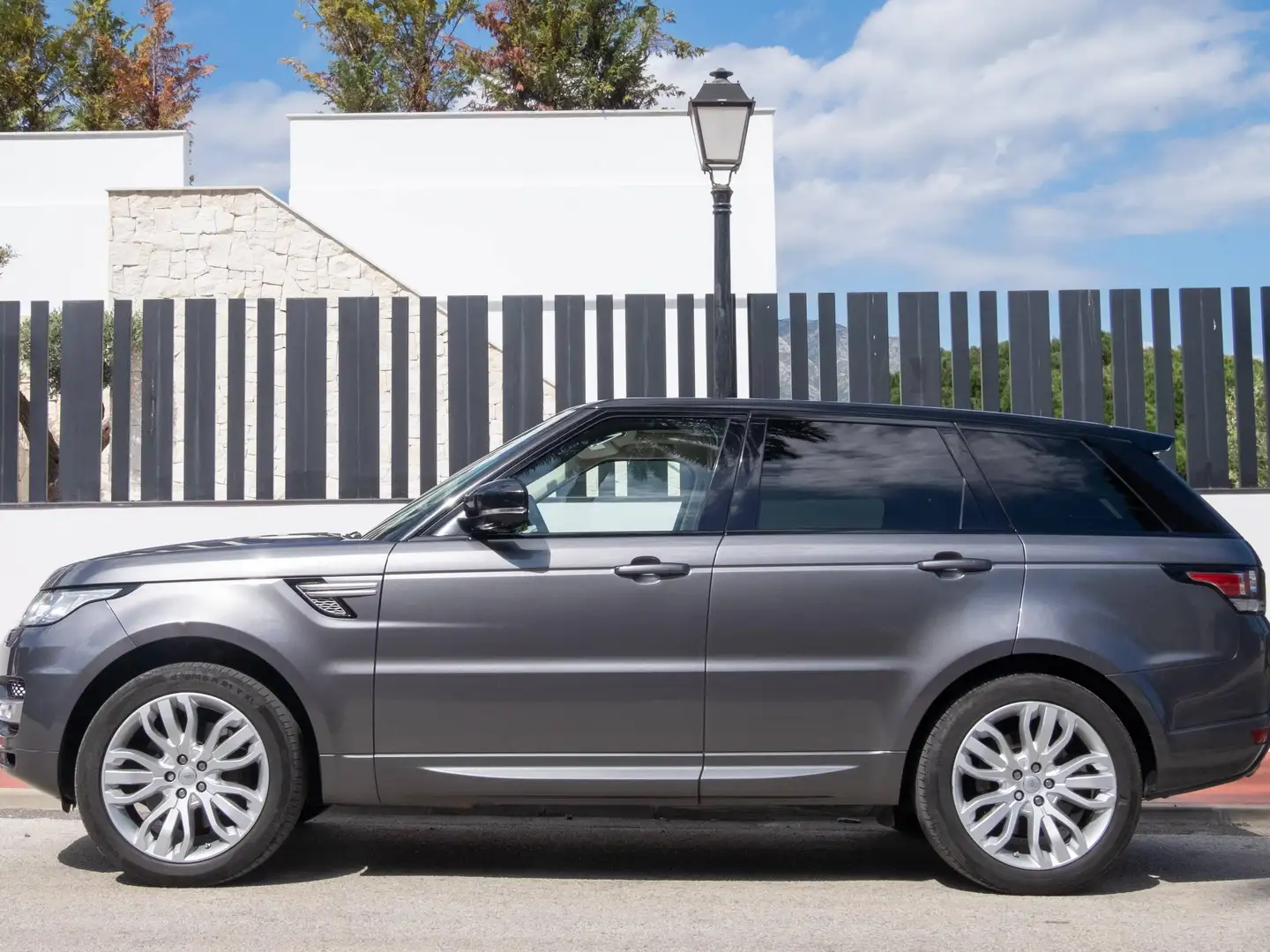 Land Rover Range Rover Sport Range Rover Sport 3.0SDV6 Autobiography Aut. Autobiography - 2