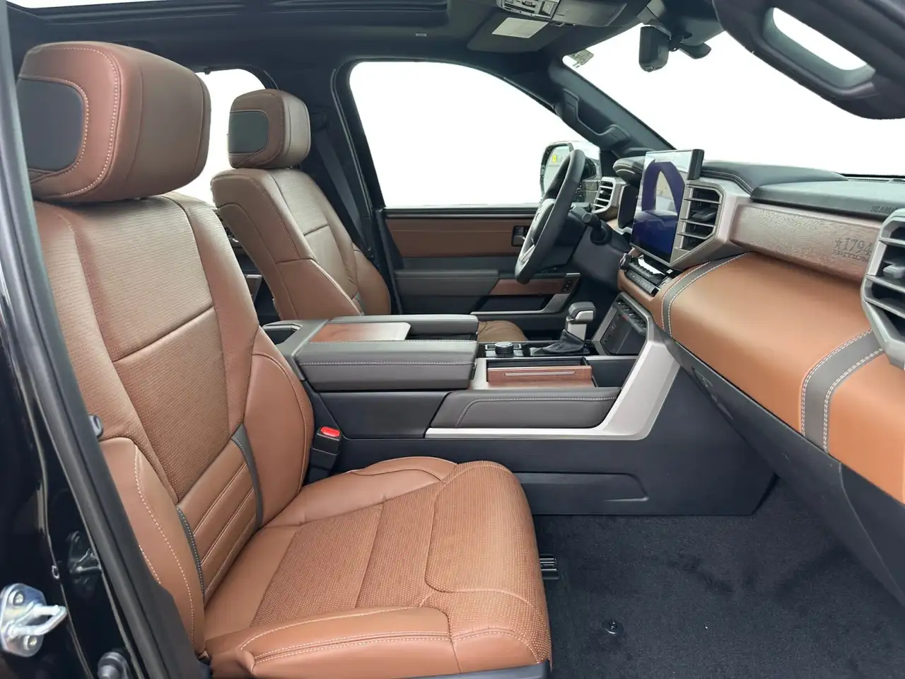 Toyota Tundra снимка Toyota Tundra