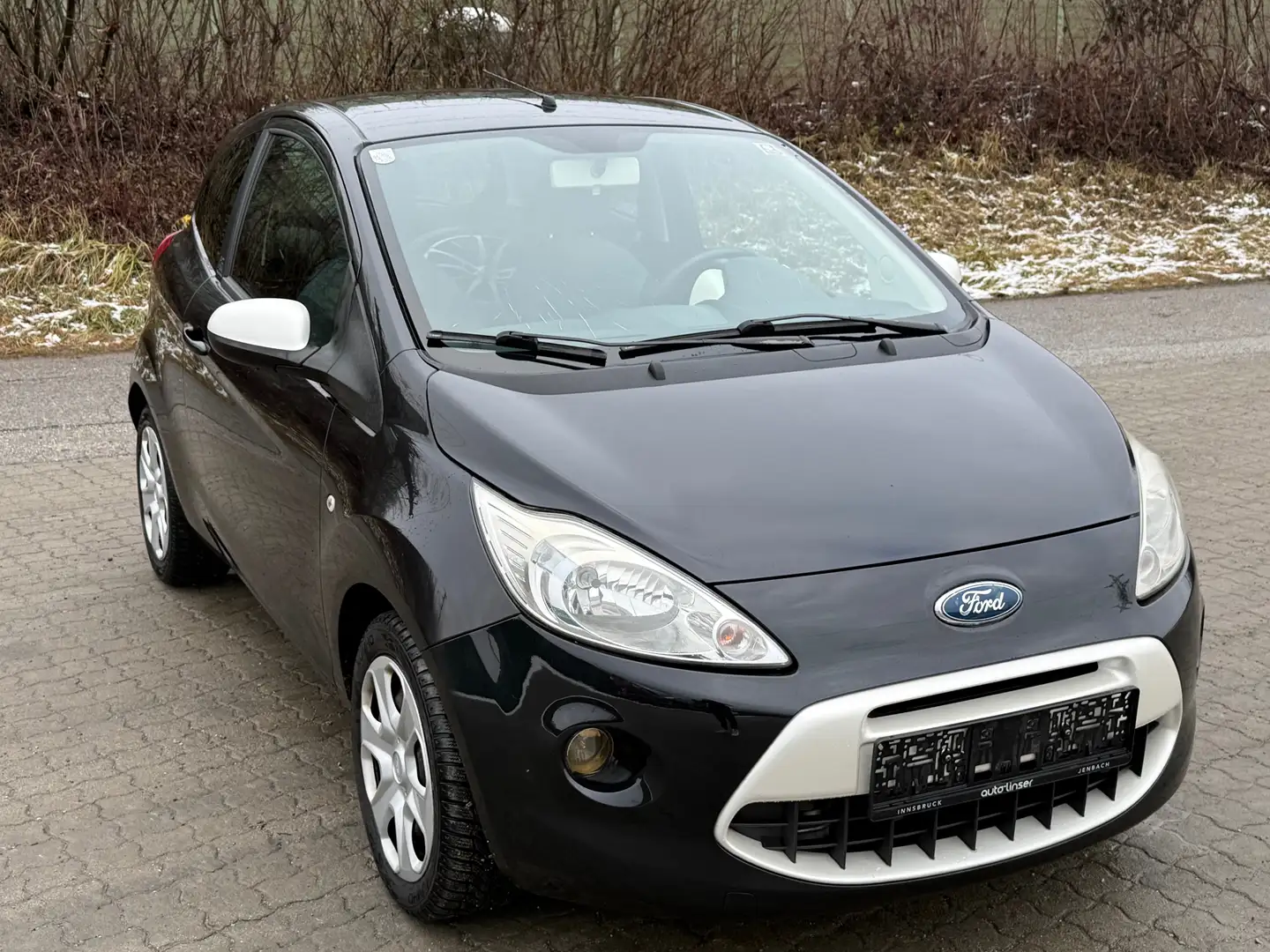 Ford Ka/Ka+ Titanium Negro - 1