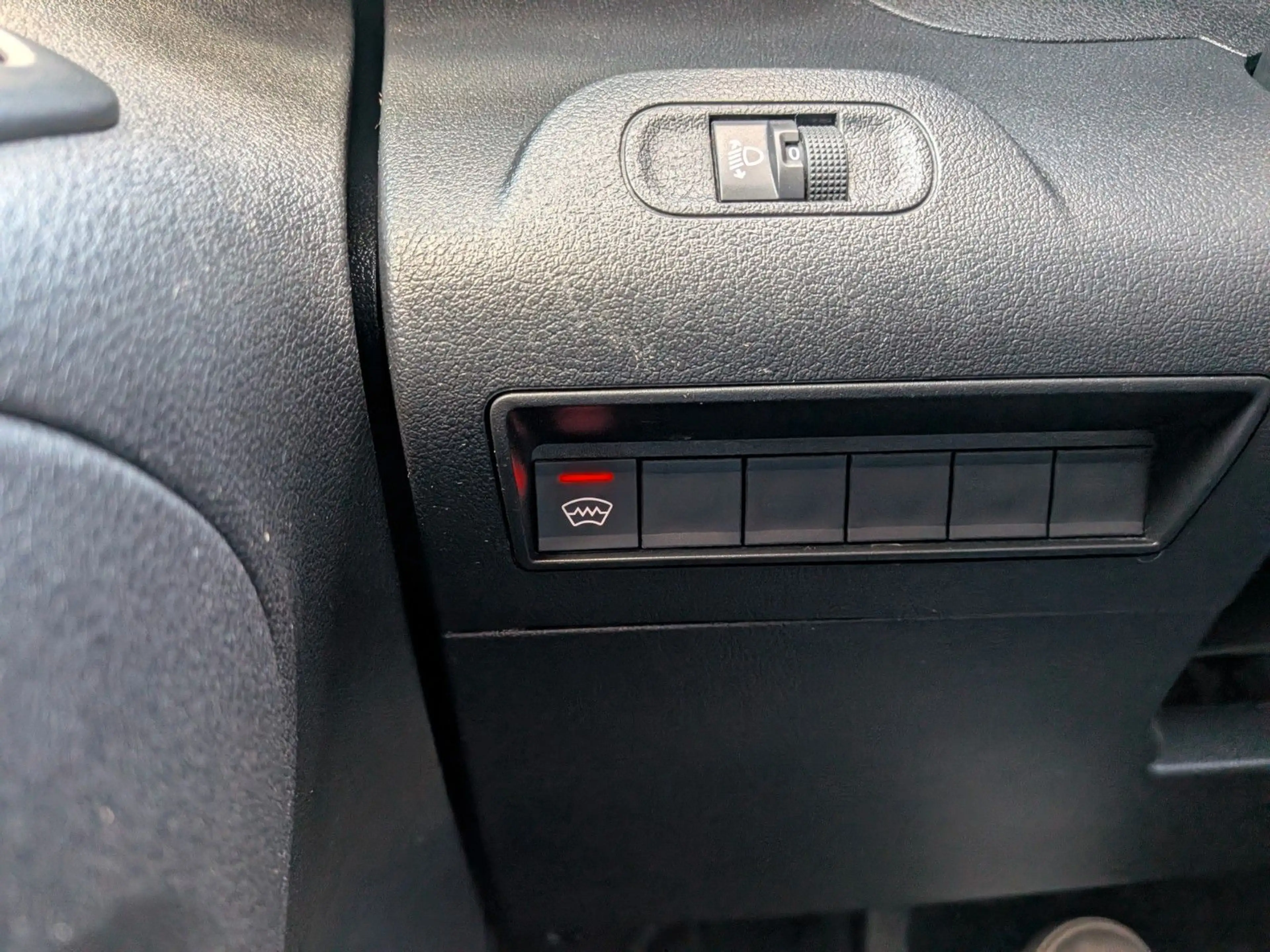 Peugeot Partner L1 1.5 HDI*AHK*NAVI*Kamera*Tempomat*220V — photo 12