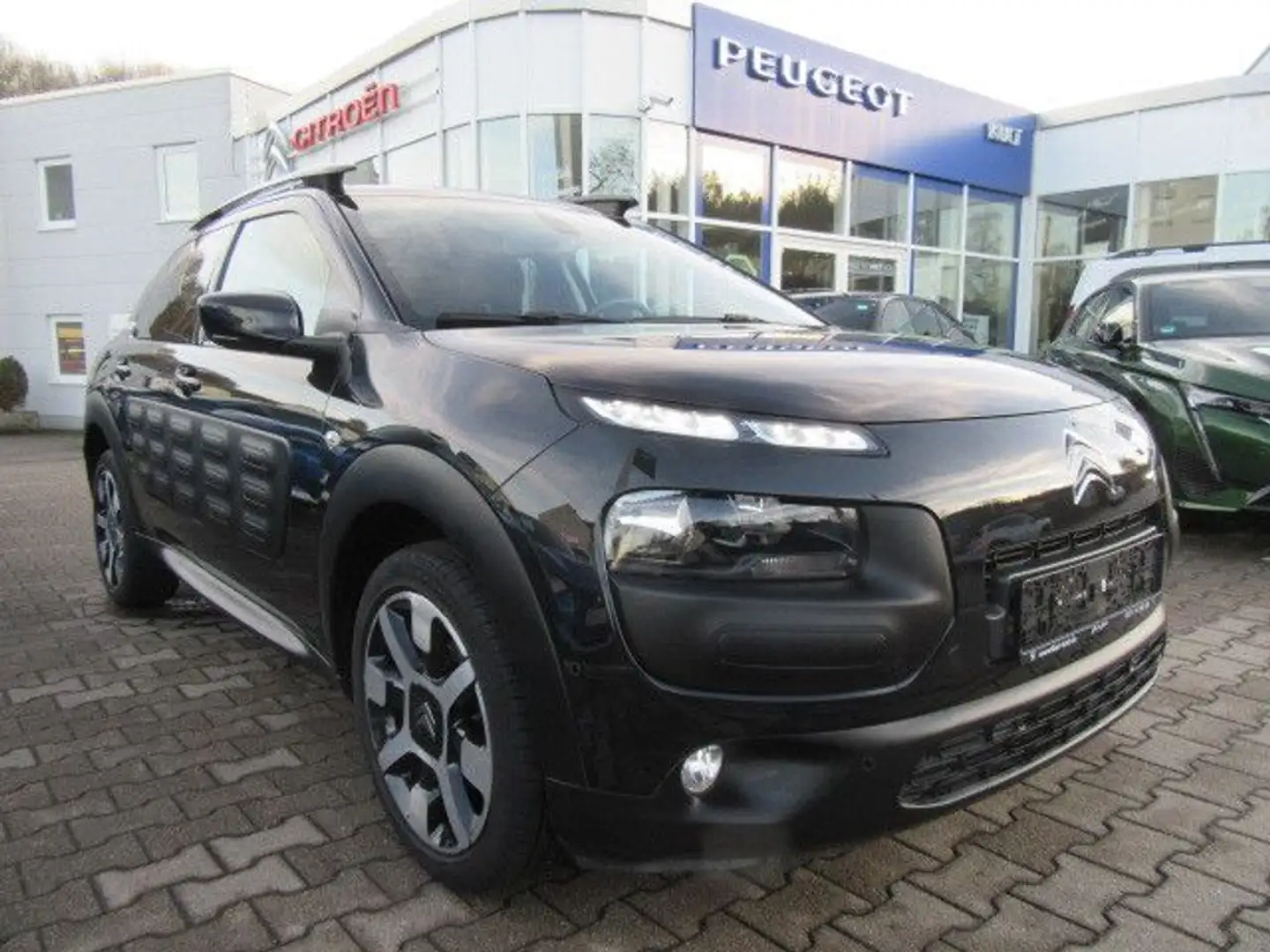 Citroen C4 Cactus Feel PT 110*Sitzheiz.*Navi*Kamera*Pano Schwarz - 1