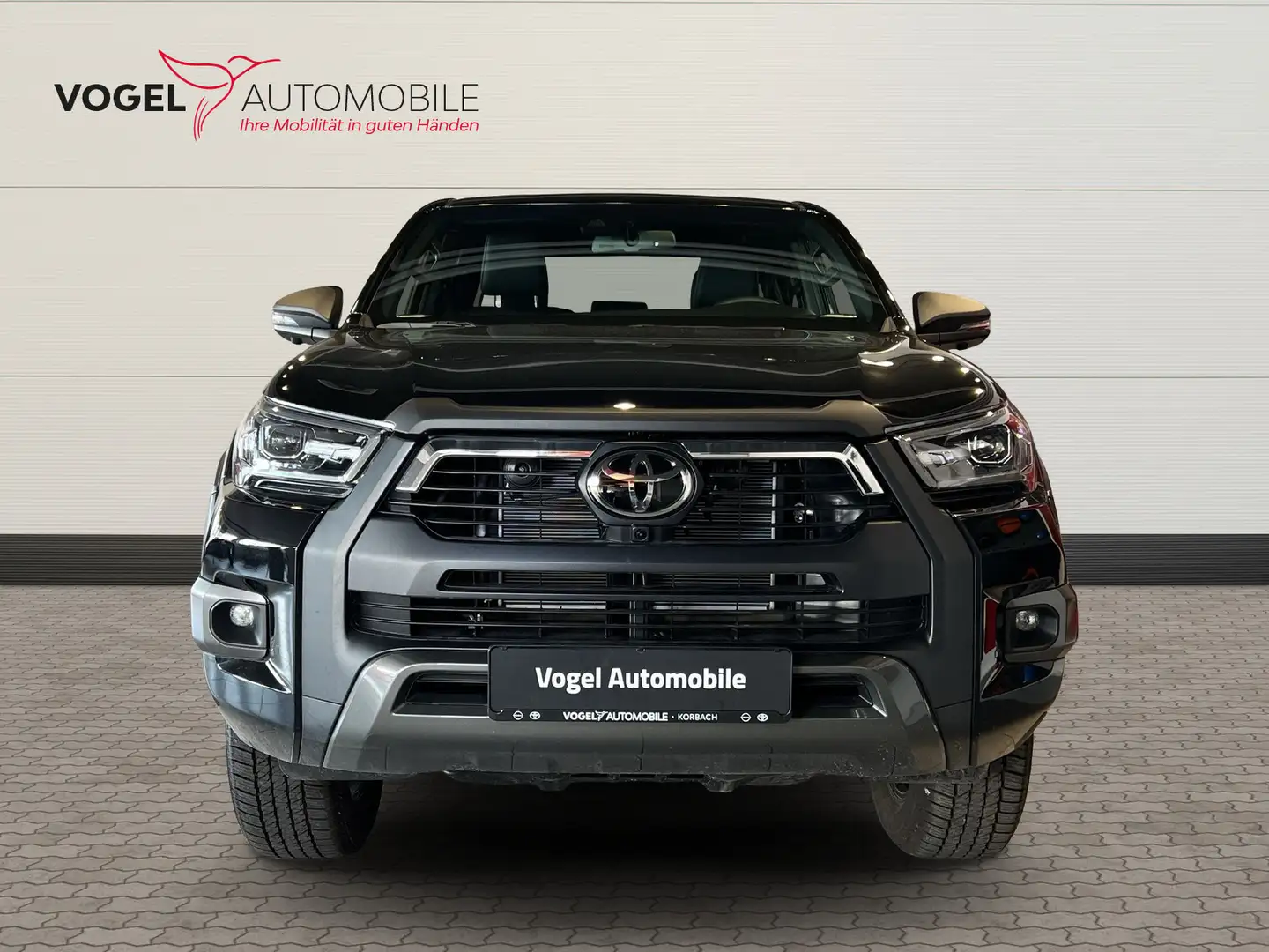 Toyota Hilux 2.8 D-4D Double Cab Invincible 4x4+Kam.+LM Zwart - 2