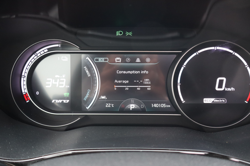 Kia e-Niro DynamicPlusLine 64 kWh Panoramadak/Stoelverwarming — photo 17