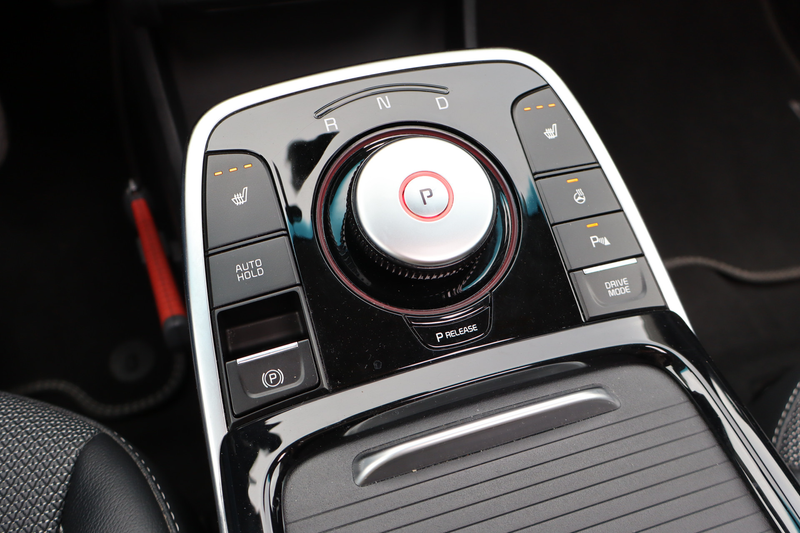 Kia e-Niro DynamicPlusLine 64 kWh Panoramadak/Stoelverwarming — photo 19