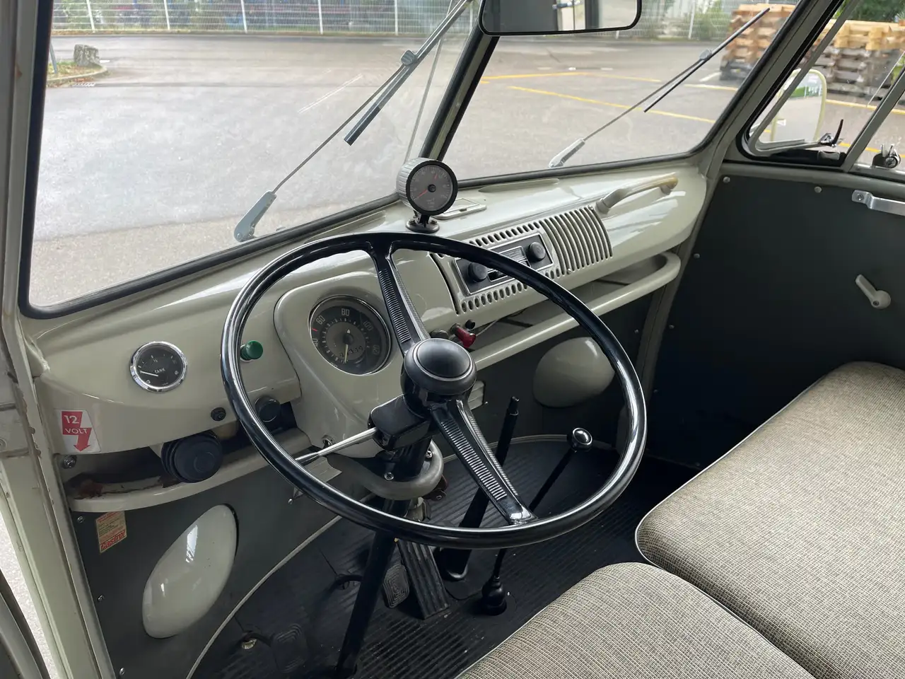 Volkswagen T1 Bulli T 1, Bj 5/67 mit AHK, foto 10