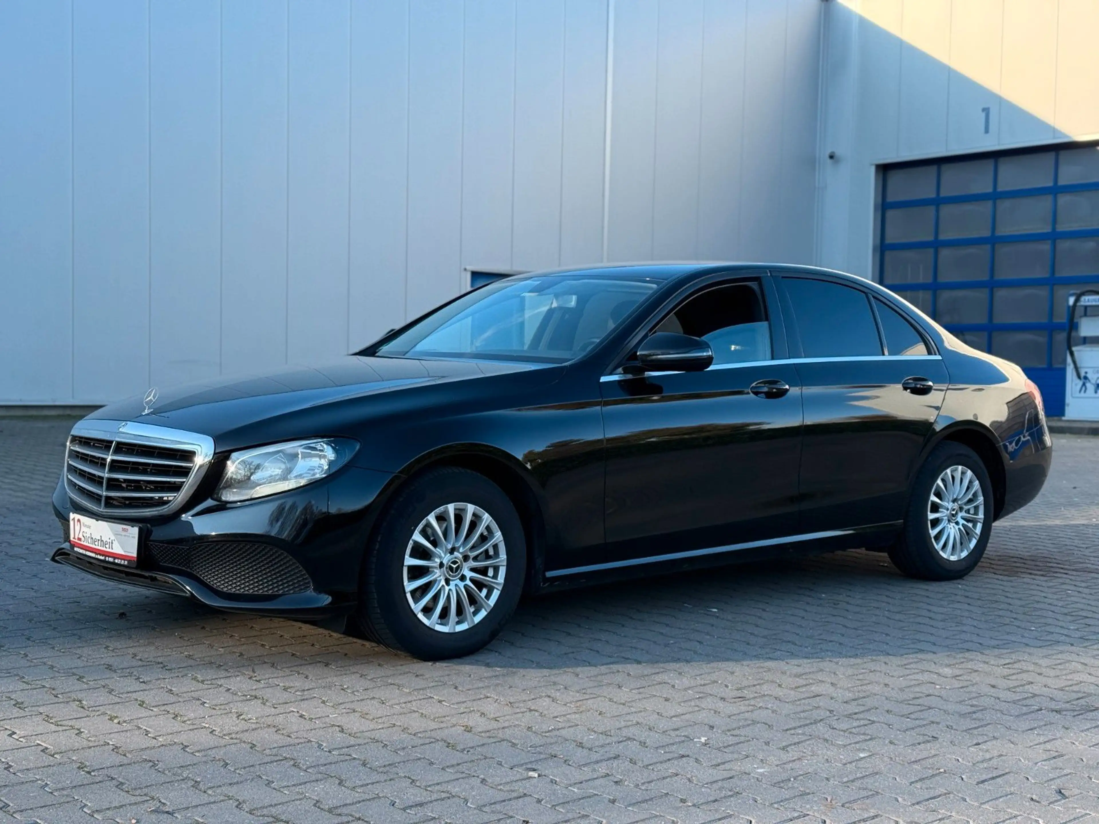 Mercedes-Benz E 200 d Limousine Garantie* Sitzheizung* Leder* — photo 7