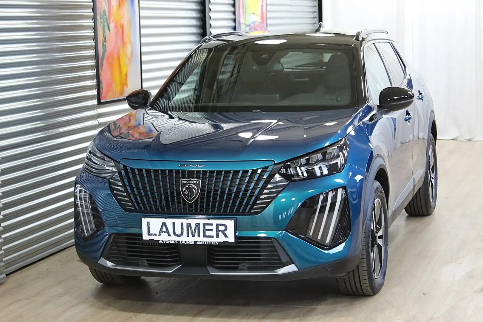 Peugeot 2008 Hybrid 136 e-DCS6 GT Blau - 2