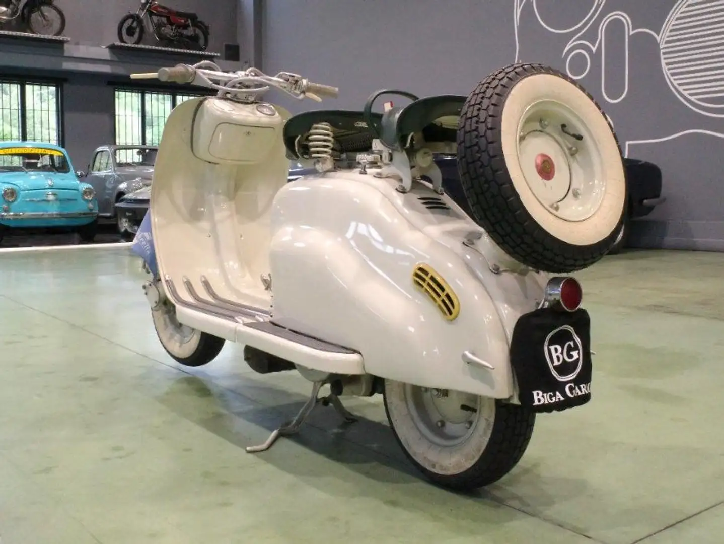 Lambretta LD Beige - 2