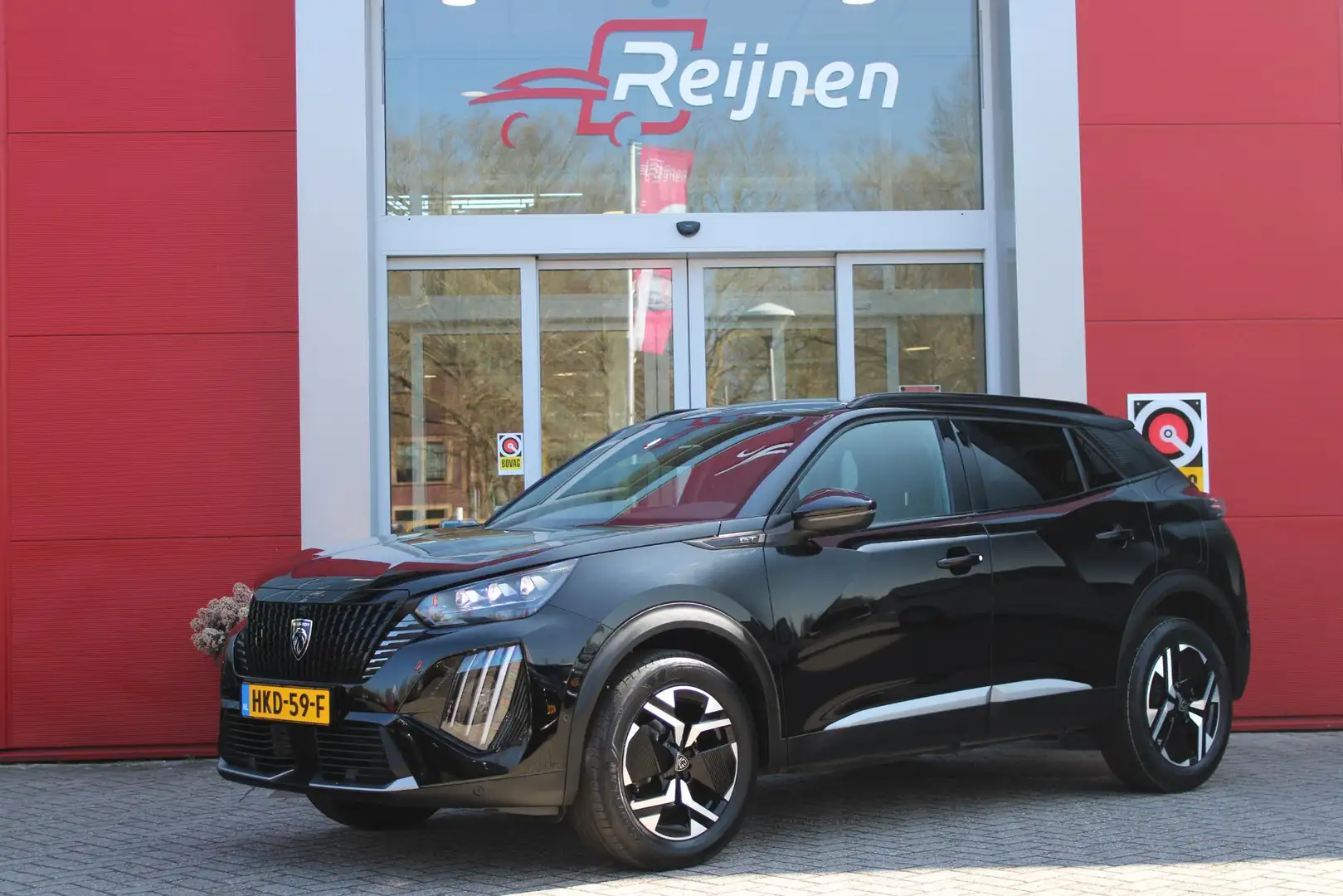 Peugeot 2008 1.2 130PK AUTOMAAT GT PACK | NAVIGATIE | FULL LED Zwart - 1