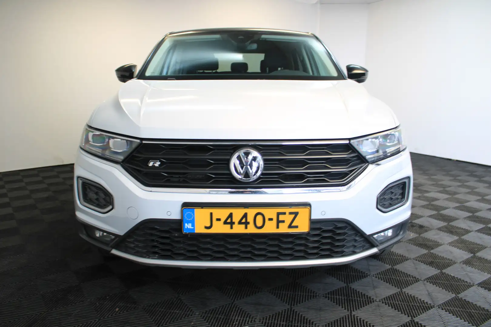 Volkswagen T-Roc 1.5 TSI Sport | R-Line | Camera | Navi | Wit - 2