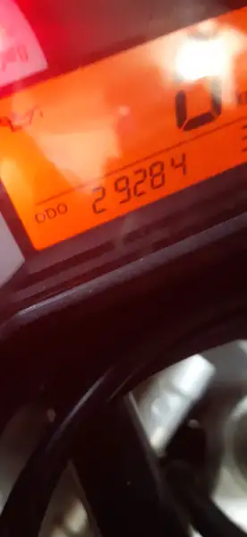 Suzuki GSX-R 750 - foto 3