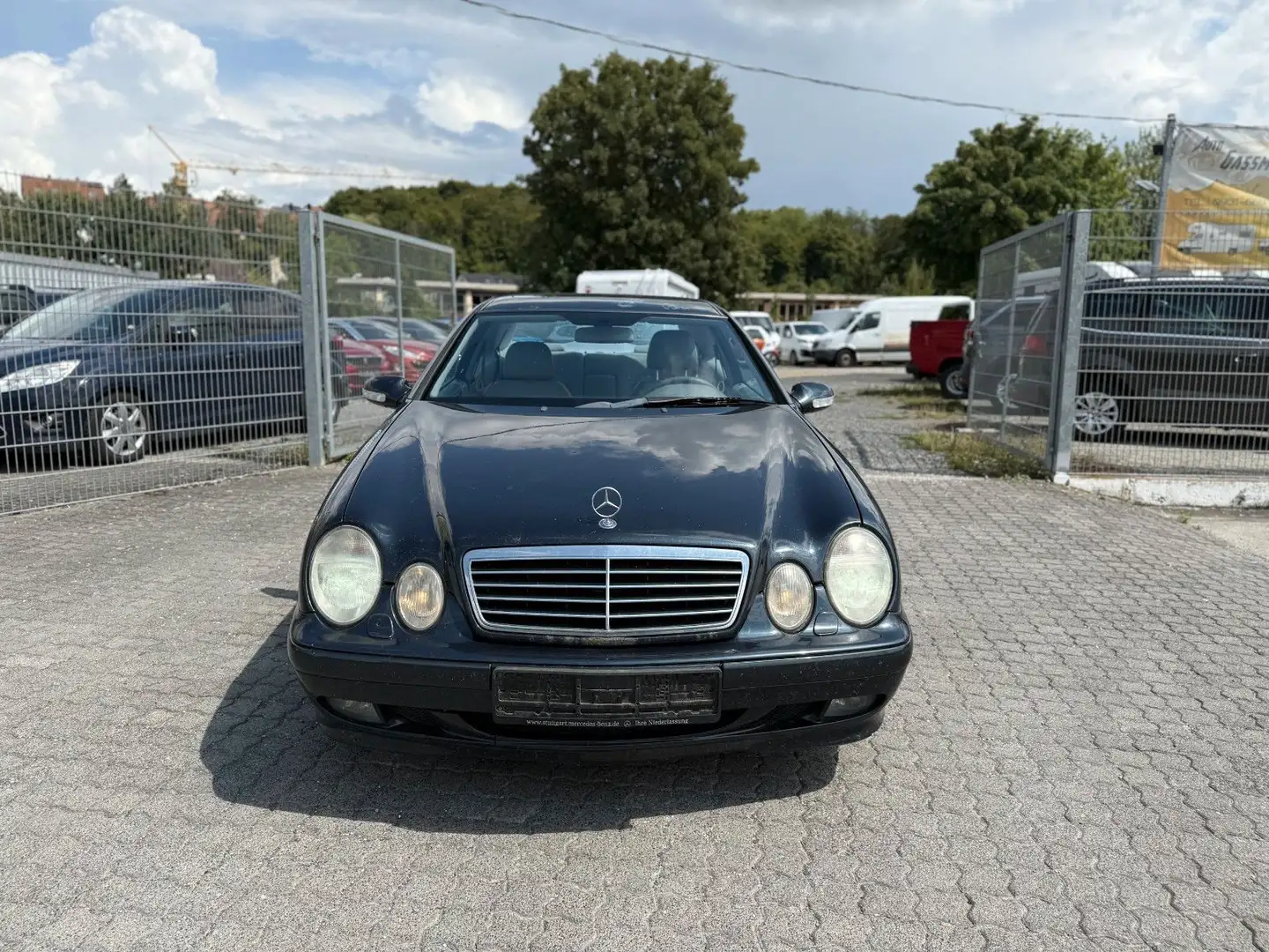 Mercedes-Benz CLK 320 Avantgarde Leder Automatik Xenon S-Dach Albastru - 2