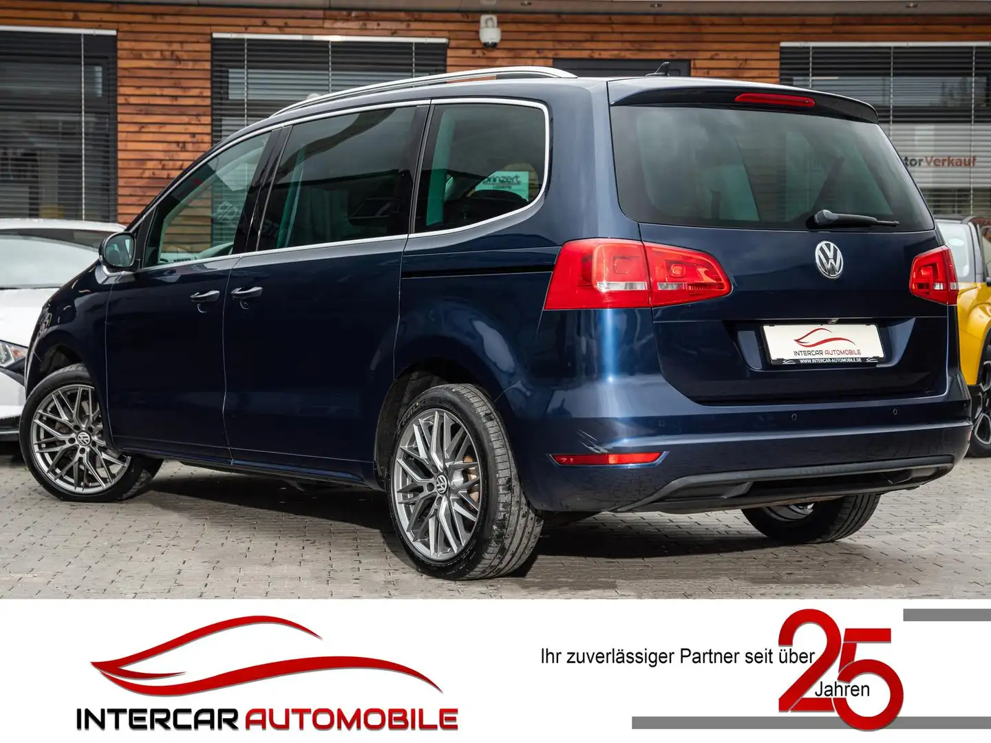 Volkswagen Sharan 2.0 TSI Highline DSG |7-Sitzer|Leder|Pano Blau - 2