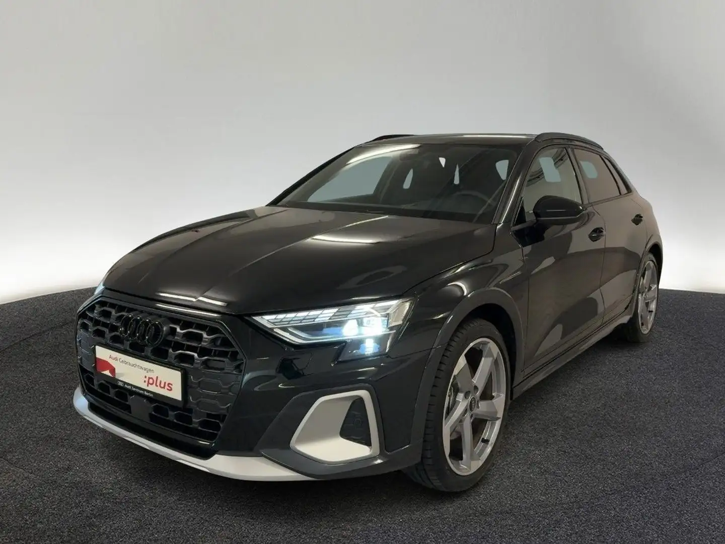 Audi A3 35 TFSI S tr. RFK NAVI LED HUD Schwarz - 2