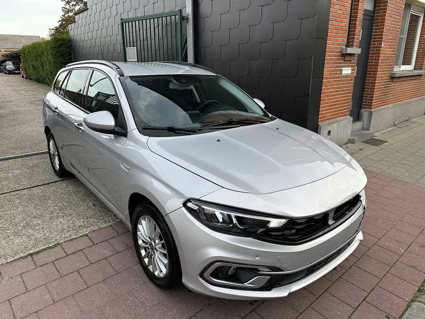 Fiat Tipo 1.0I MET 40DKM HANDELAARS & EXPORT Gris - 2