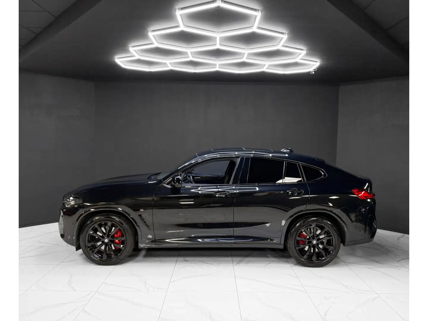 BMW X4 M 40 X4 M40 D Schwarz - 2