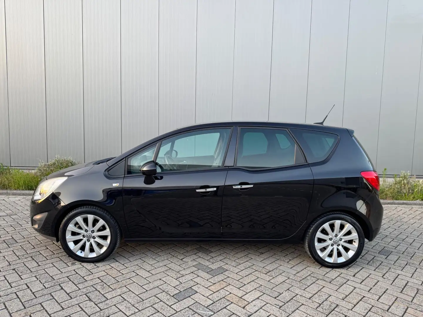 Opel Meriva 1.4 Turbo Cosmo Vol opties Nette auto Nap Nero - 2