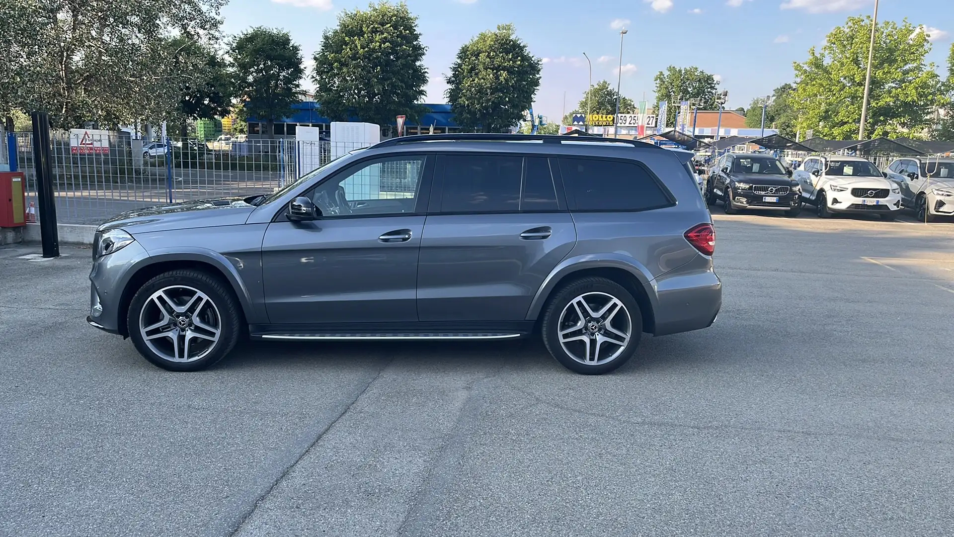 Mercedes-Benz GLS 350 d Premium Plus 4matic auto - 2