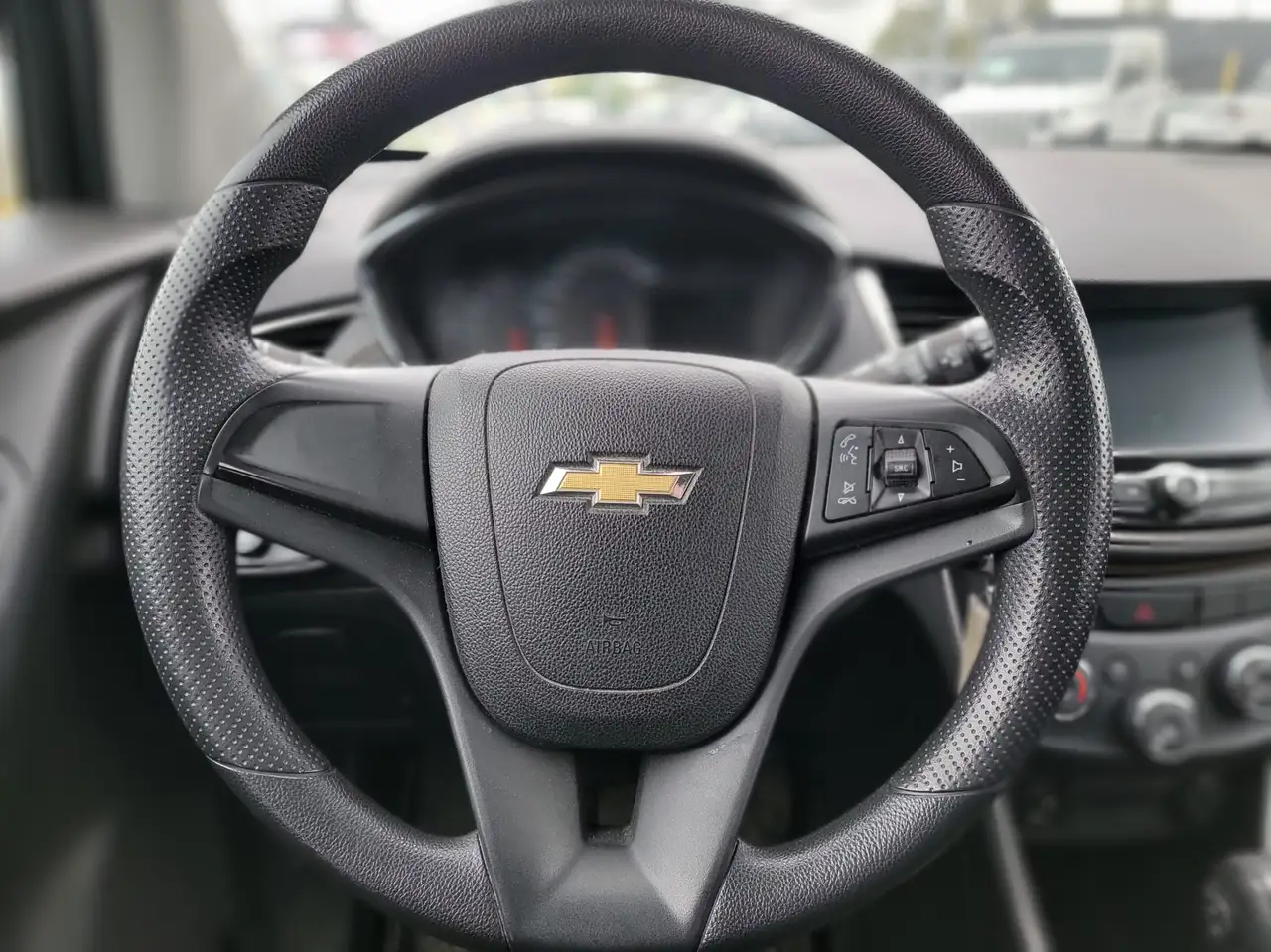 Chevrolet Trax снимка Chevrolet Trax