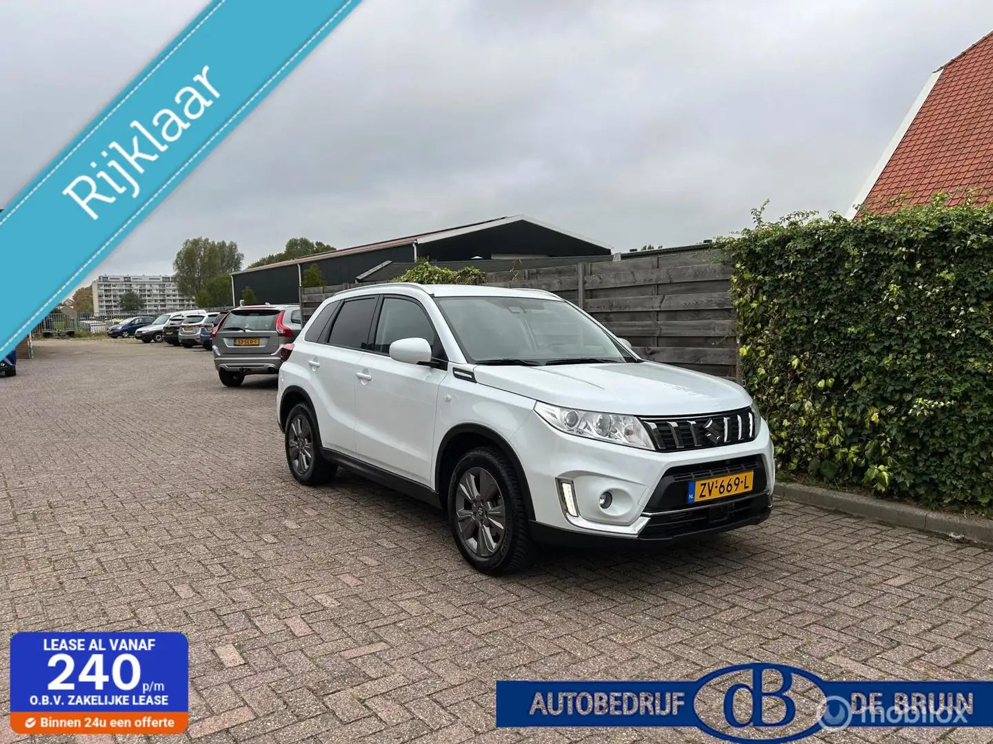 Suzuki Vitara 1.0 Boosterjet AllGrip Select trekhaak Navigatie 4 Wit - 1