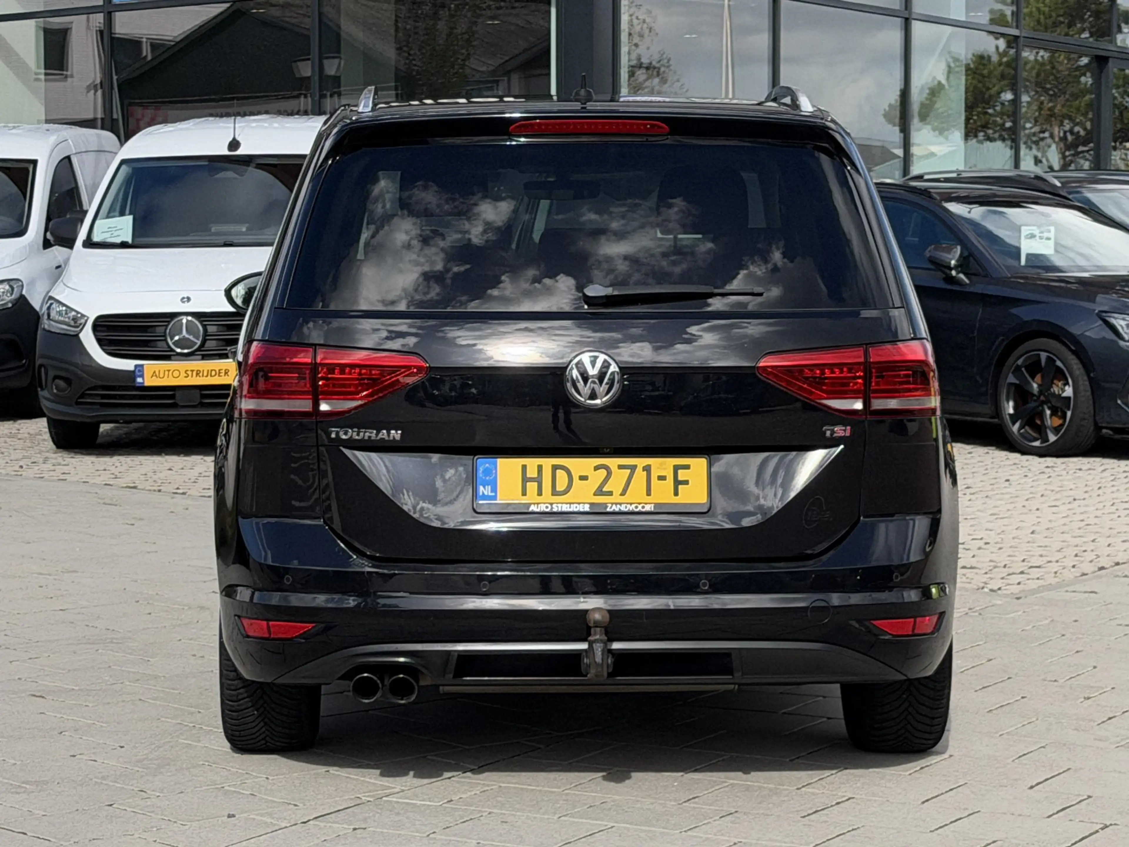 Volkswagen Touran 1.4 TSI Highline | trekhaak | camera | App-Navi — photo 19