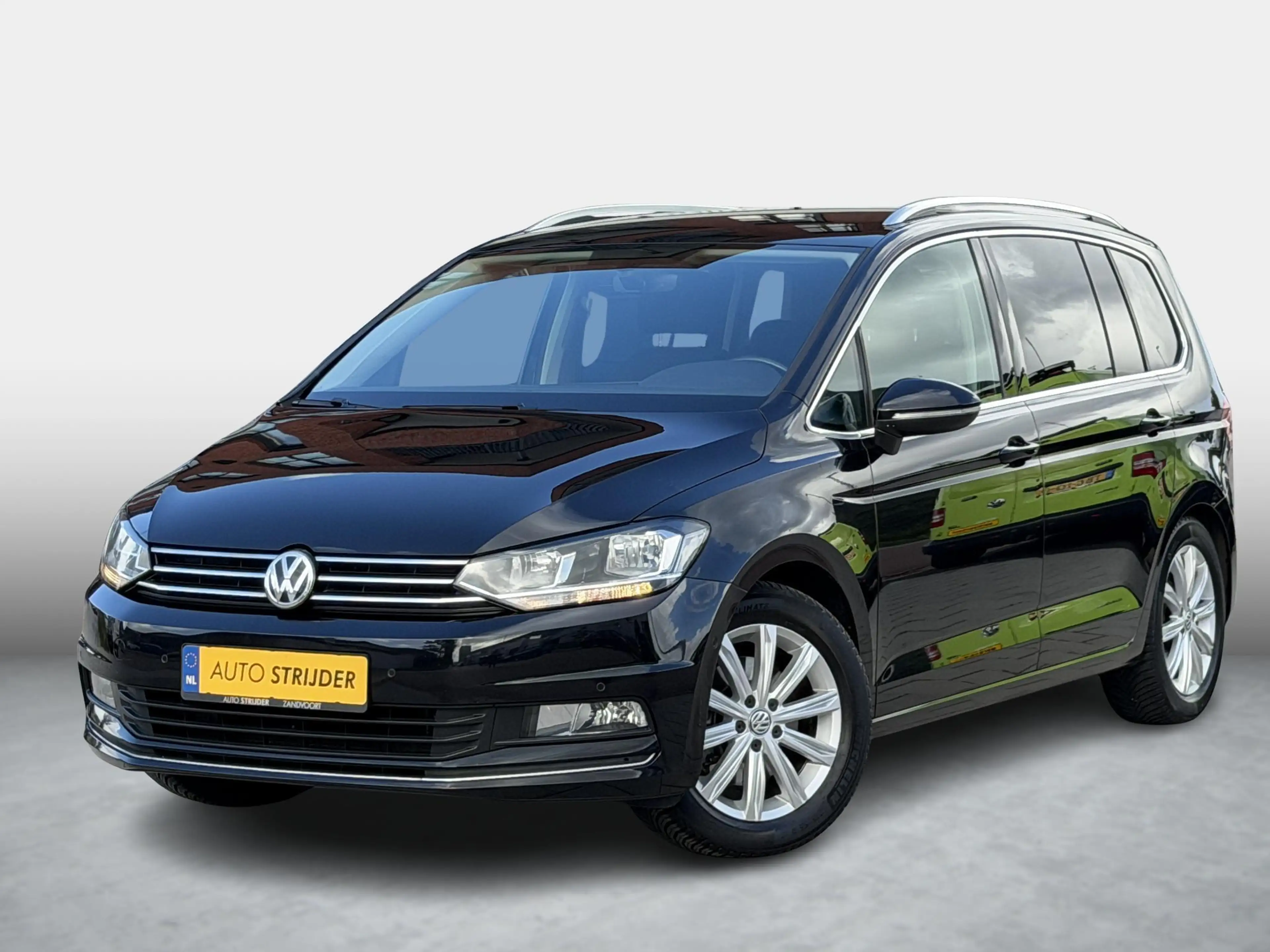 Volkswagen Touran 1.4 TSI Highline | trekhaak | camera | App-Navi — photo 2