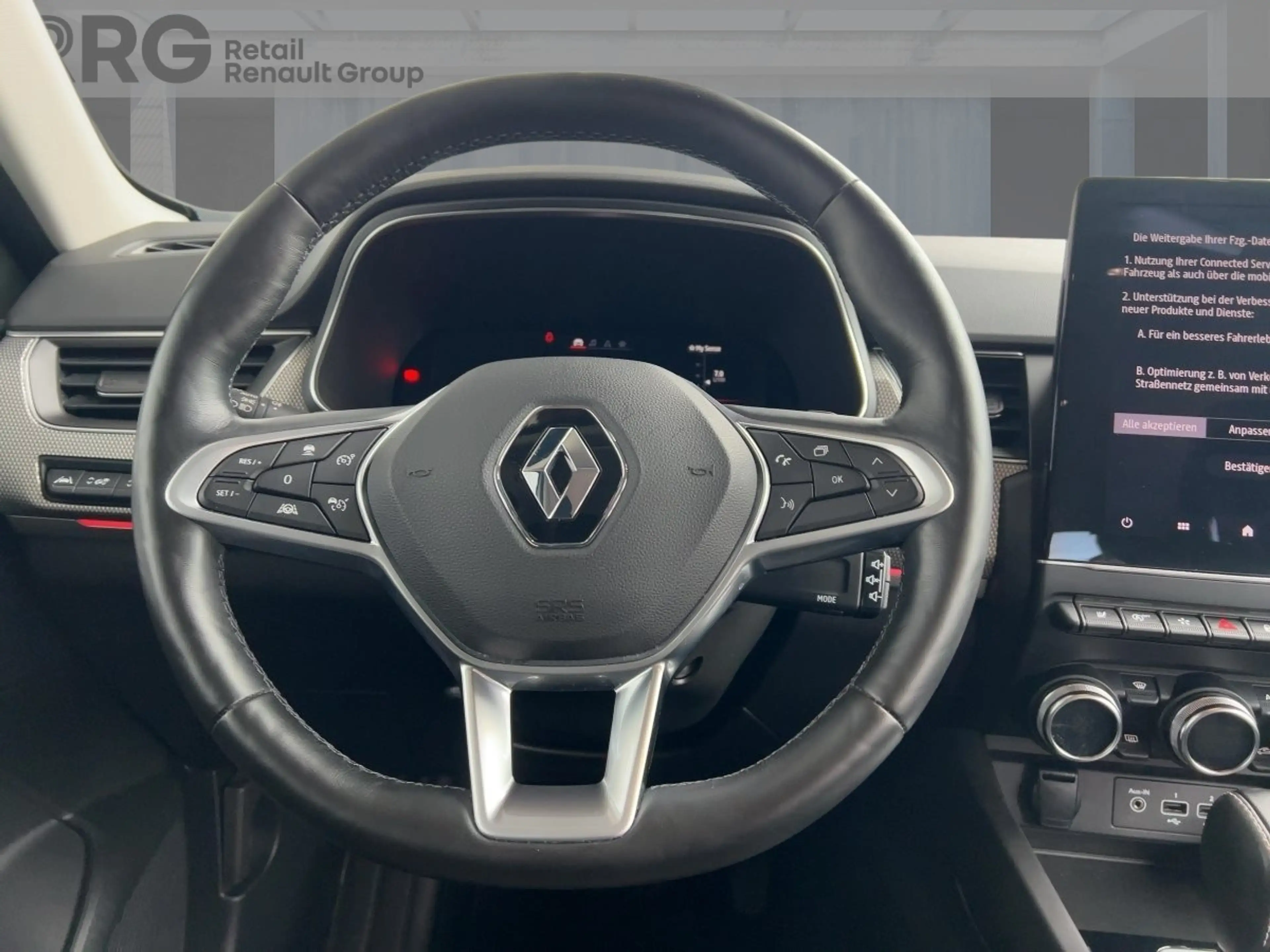 Renault Arkana TECHNO TCe 140 EDC — photo 11