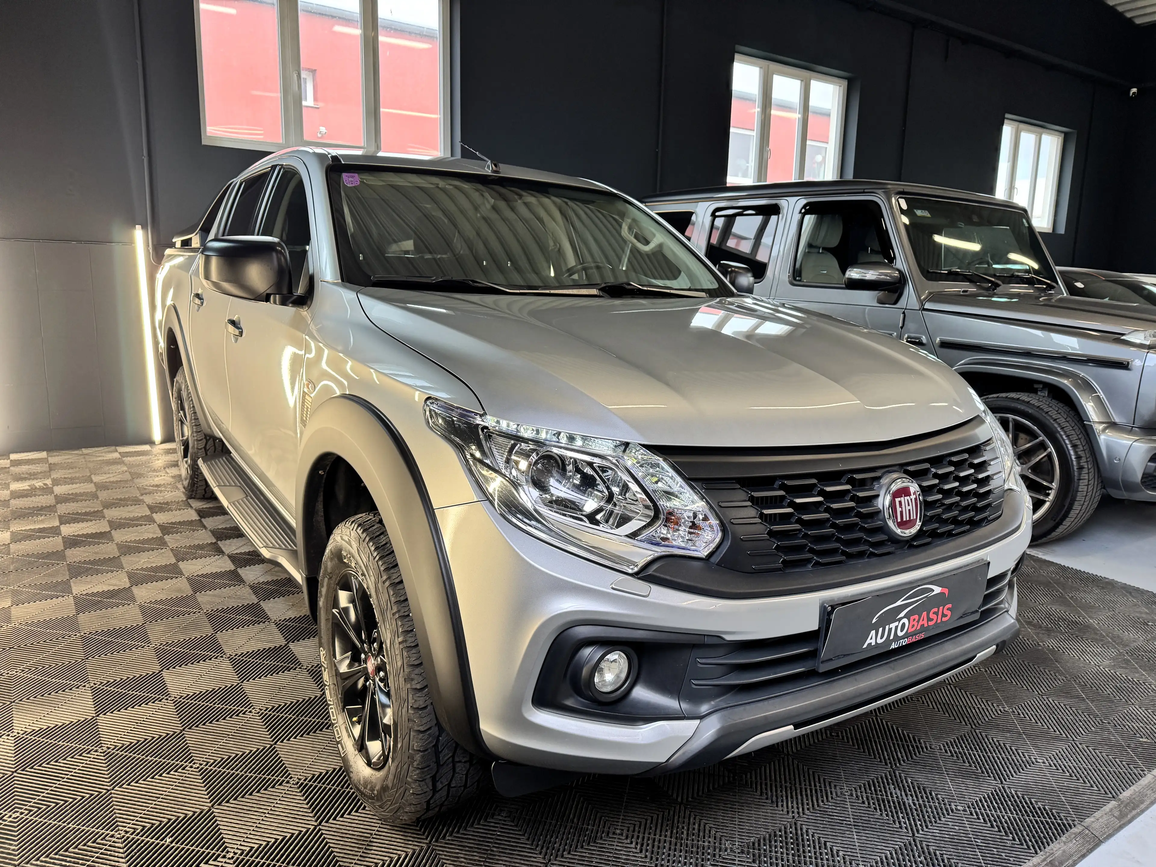 Fiat Fullback 4x4 Double Cab Aut. 1.Besitz/Leder/SHZ/Kamera VOLL — photo 4