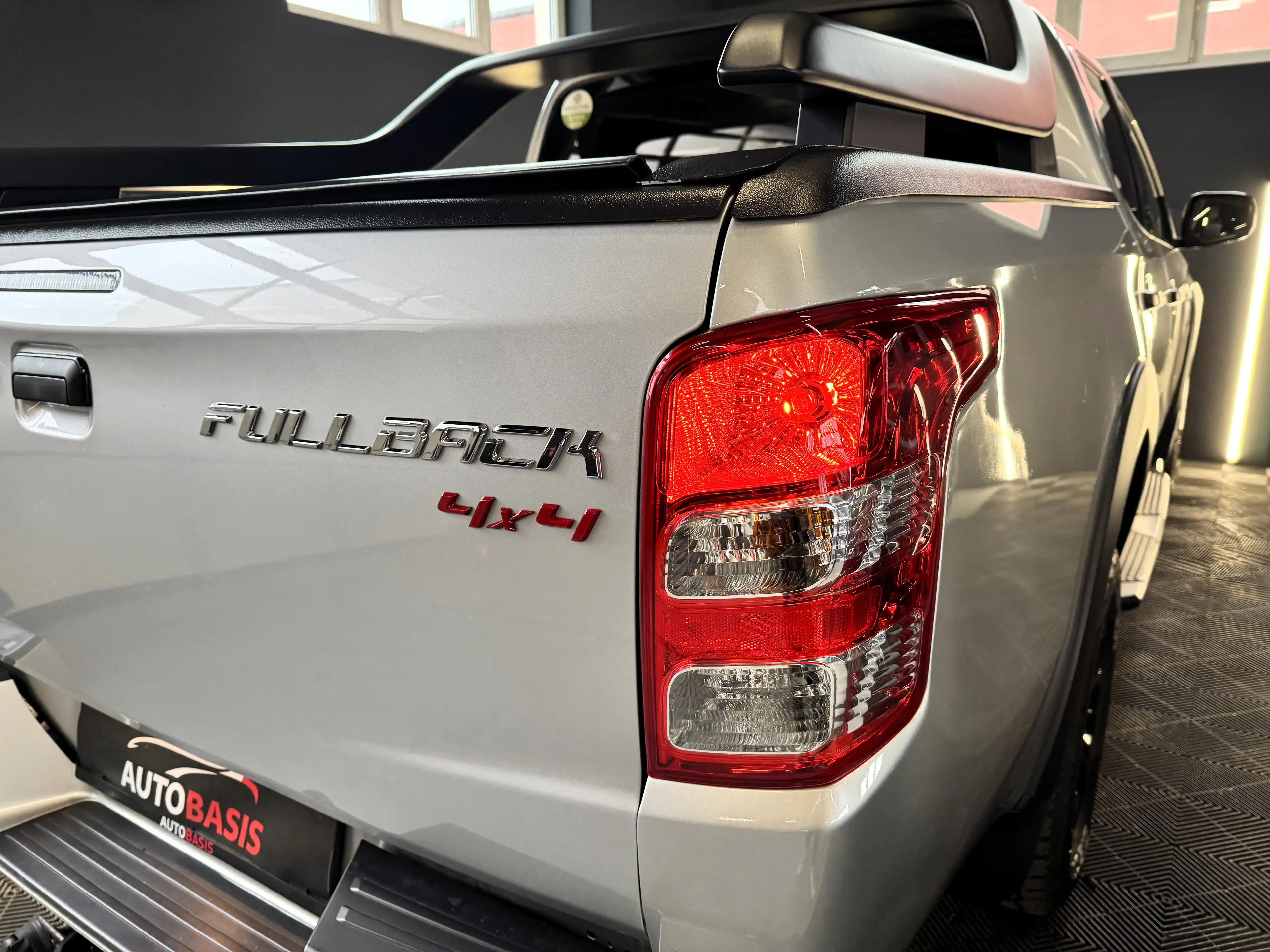 Fiat Fullback 4x4 Double Cab Aut. 1.Besitz/Leder/SHZ/Kamera VOLL — photo 9
