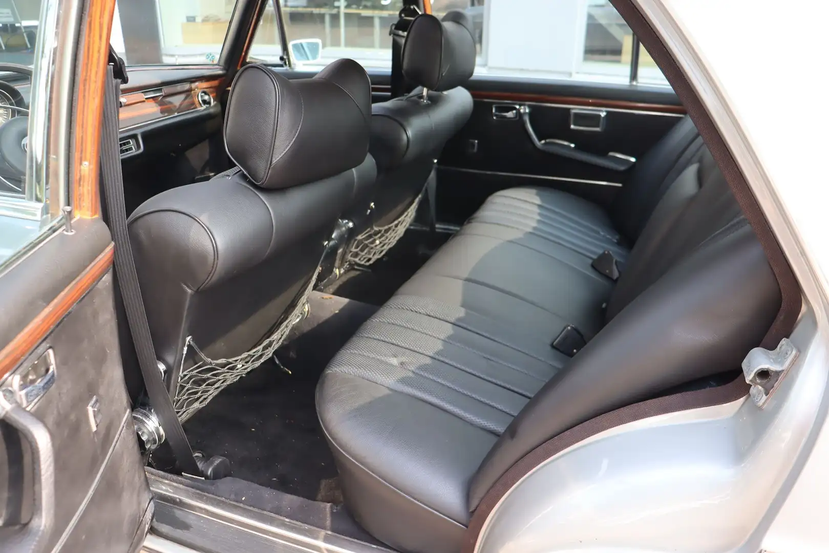 Mercedes-Benz 300 Vollauslastung - 1