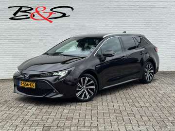 Touring Sports 1.8 Hybrid Dynamic Carplay Camera L