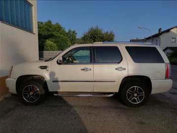 6,2l V8 Sport Luxury