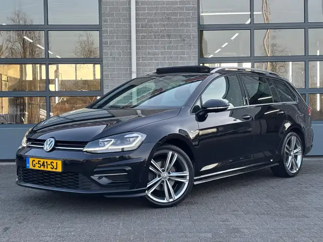 Volkswagen Golf Variant 1.5 TSI Highline Business R-Line |SCHUIFDAK|PARKEE