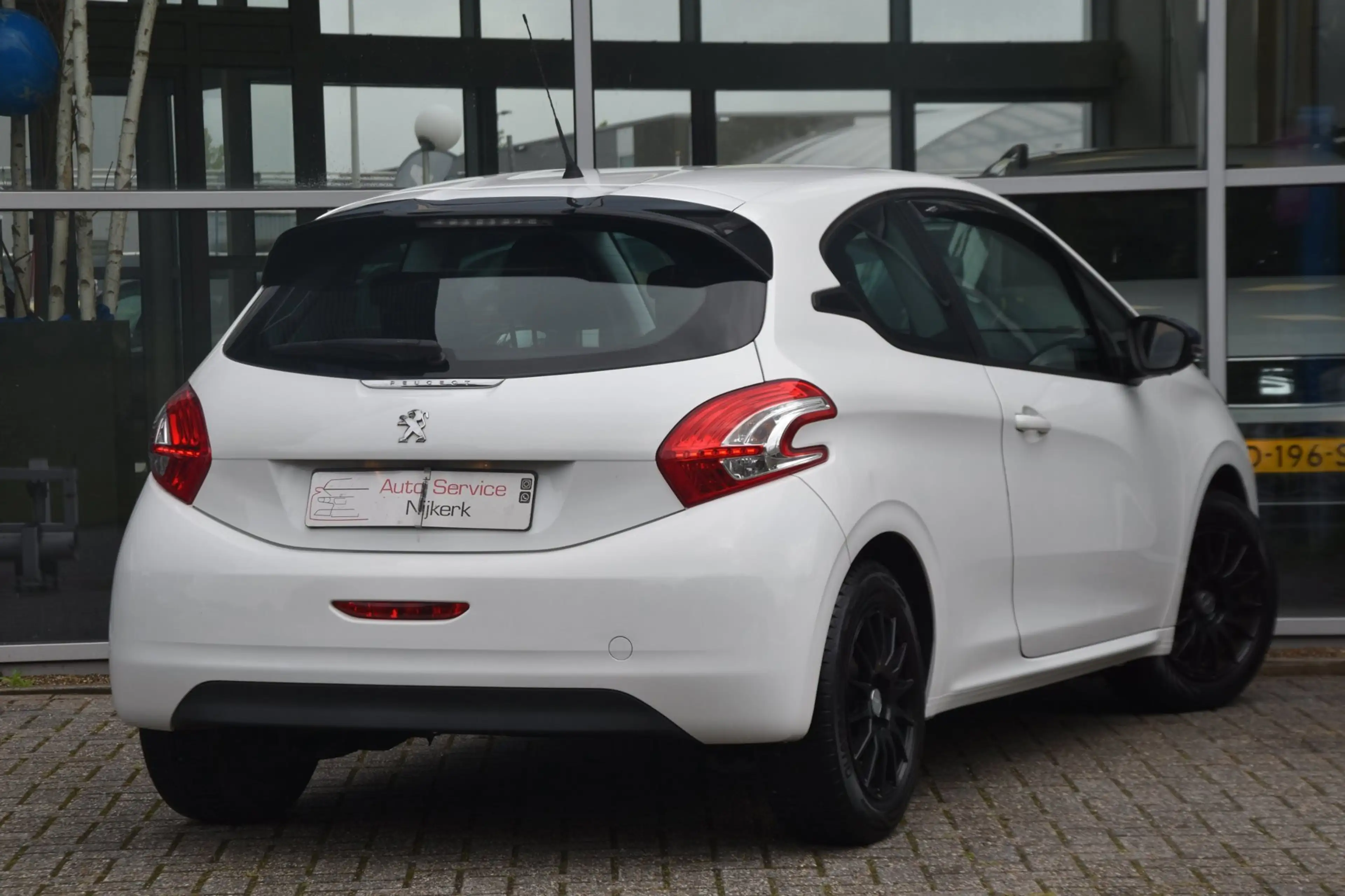 Peugeot 208 1.0 VTi LIKE | APPLE CARPLAY | AIRCO | CRUISE CONT — photo 2